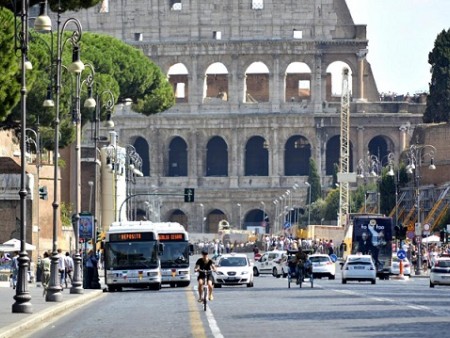 What to see on Via dei Fori Imperiali: a road through history and monuments