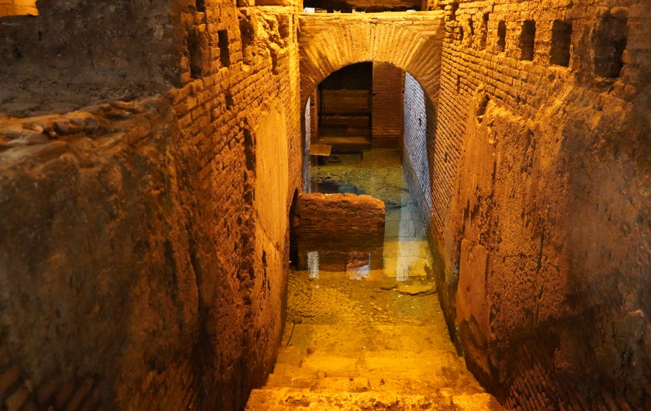 Cosa vedere nei sotterranei della Fontana di Trevi: la vita quotidiana e l'acquedotto