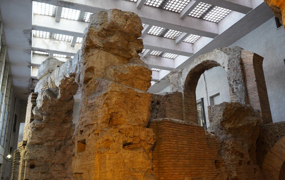 Piazza Navona Underground: Domitian's Stadium in Ancient Rome