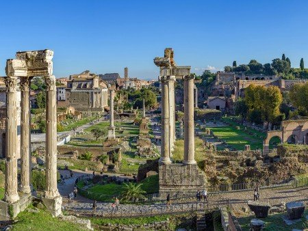 Private Rome Shore excursion for seniors including wheelchair users in just 1 day